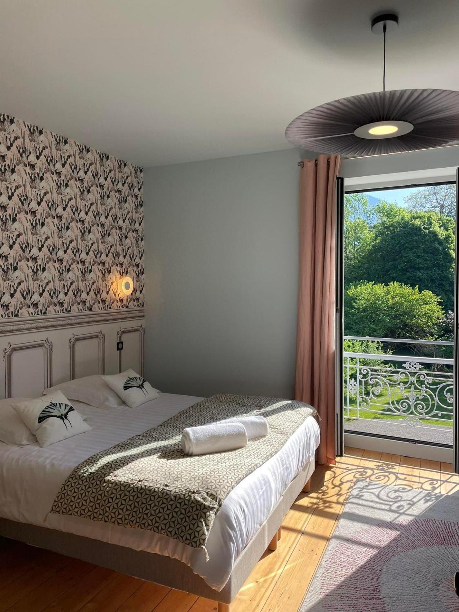 Domaine Clairfontaine Noyarey - Suites Junior Ngoại thất bức ảnh