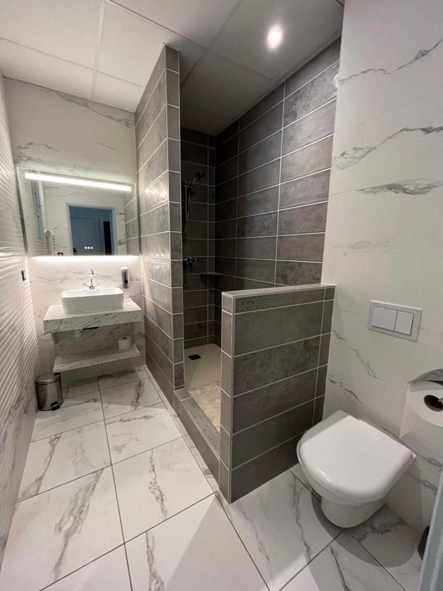 Domaine Clairfontaine Noyarey - Suites Junior Ngoại thất bức ảnh