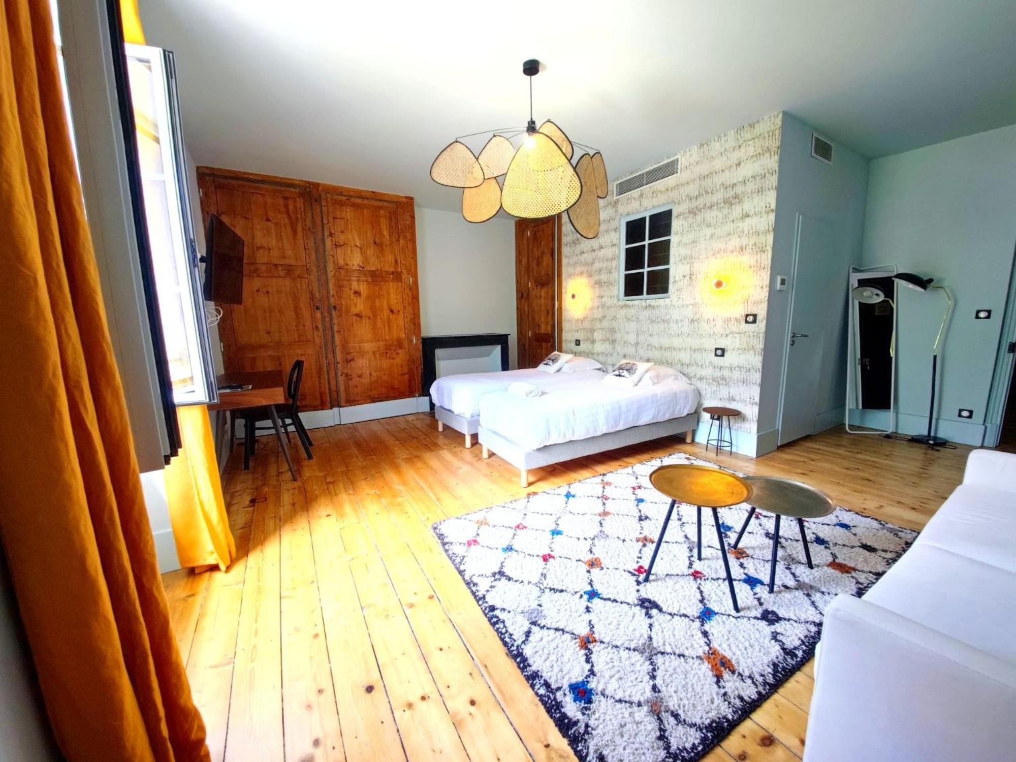 Domaine Clairfontaine Noyarey - Suites Junior Ngoại thất bức ảnh