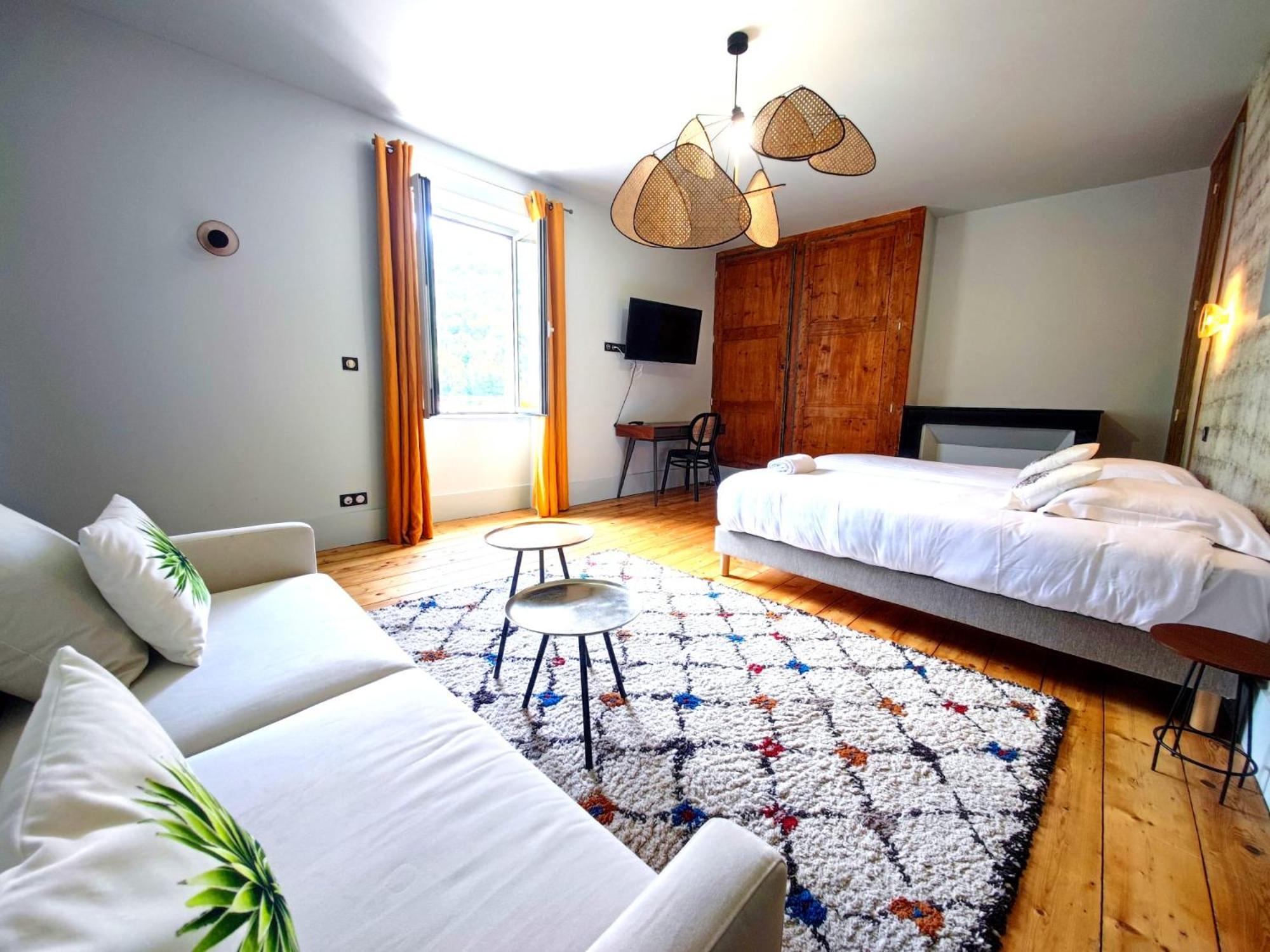 Domaine Clairfontaine Noyarey - Suites Junior Ngoại thất bức ảnh